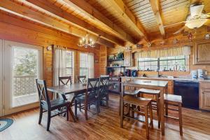 Dapur atau dapur kecil di Fox Hollow