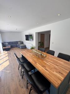 Galeriebild der Unterkunft Brentwood Essex Work and Family Accommodation with 4 Ensuites and Secure Parking in Brentwood