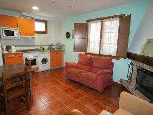 Kuchnia lub aneks kuchenny w obiekcie Apartamentos Rurales Casa Tata