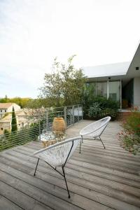 Balkón nebo terasa v ubytování Apartment With Spa In Villeneuve-Lès-Avignon