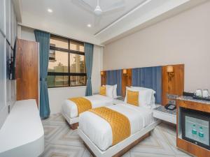 Fotografie z fotogalerie ubytování HOTEL BREEZE BAYex bkc v destinaci Jāmb