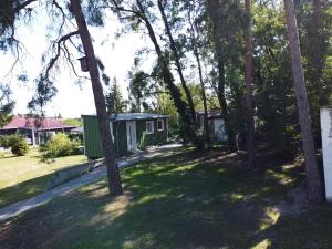 Afbeelding uit fotogalerij van Ferienparadies Waldidylle, Familiengeführt seit über 20 Jahren - mit großem Pool und viel Platz! in Haida