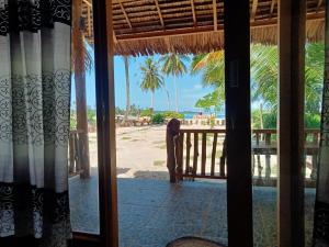 Fotografie z fotogalerie ubytování Bintang Left Homestay Mentawai v destinaci Katiet