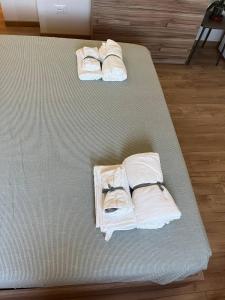 Postel nebo postele na pokoji v ubytování Sesto home + 3 fotografie