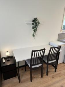 Φωτογραφία από το άλμπουμ του Helle & Moderne 1 Zimmerwohnung ebenerdig σε Schwäbisch Gmünd