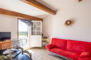 Posezení v ubytování Charmante location avec piscine partagée à Orgnac-l'Aven, 60 m²tr