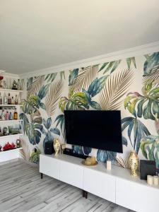 Et tv og/eller underholdning på SUL MARE