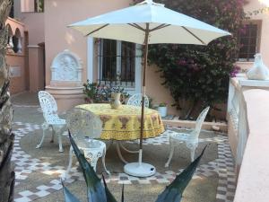 Afbeelding uit fotogalerij van Villa Antibes 180 Seawieu in Vallauris