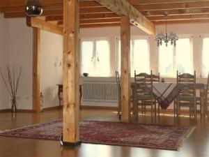 Χώρος καθιστικού στο Alpine Stay in Herrischried +32 φωτογραφίες