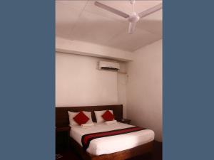 Postel nebo postele na pokoji v ubytování 256 Townhouse Rest