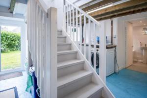 Η κουζίνα ή μικρή κουζίνα στο Fern Bank - 5 Bedroom House - Horton
