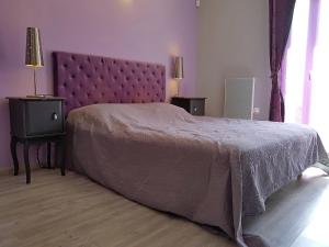 Postel nebo postele na pokoji v ubytování Villa Alba Sunlit Comfort in Lirac