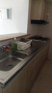Nhà bếp/bếp nhỏ tại apto cartagena con vista al mar 11
