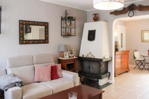 Χώρος καθιστικού στο Spacious quiet house with pretty garden