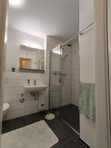 Kúpeľňa v ubytovaní Ferienwohnung Fährblick OG