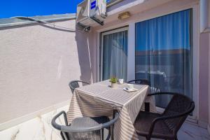 Balkón nebo terasa v ubytování Apartments Alin