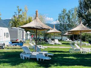 Foto dalla galleria di Mobilehomes in Tuoro Sul Trasimeno - Umbrien 51891 a Tuoro sul Trasimeno