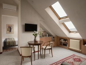 TV a/nebo společenská místnost v ubytování Apart-In Georgia