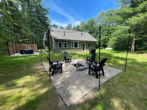 Zahrada ubytování New Listing 2BR/2BA on Trout Lake HotTub & Firepit