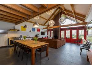 Η κουζίνα ή μικρή κουζίνα στο Holiday Home Zoutelande near the Beach