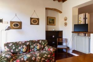 Χώρος καθιστικού στο ROSSO DEL CHIANTI al CENTRO STORICO 1