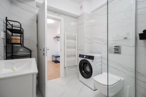 Ένα μπάνιο στο Blvd Ivory Pipera Ap 44