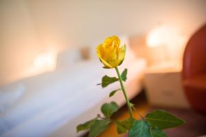 Vuode tai vuoteita majoituspaikassa Postgebäude