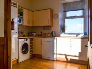 Η κουζίνα ή μικρή κουζίνα στο Brighton House