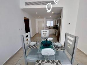 Φωτογραφία από το άλμπουμ του Comfortable 1BDR in Cana Pearl with Lake/Golf View στην Πούντα Κάνα