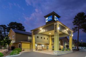 a hotel with a clock tower on top of it at Best Western Inn of Payson in Payson