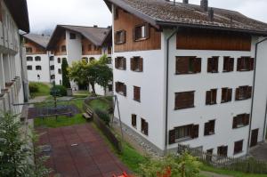 a view of the courtyard of a building at Edelweiss Pany in Pany