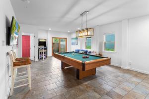 Τραπέζι μπιλιάρδου στο 7008 - Coastal Haven