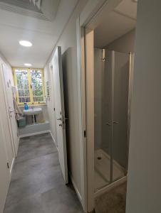 Ένα μπάνιο στο Hostel Roks