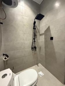 استديو أنيق بتصميم راقي tesisinde bir banyo