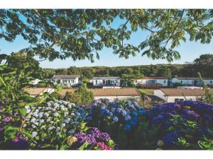 Vườn quanh Camping Landudec +13 ảnh