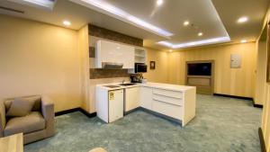 Imagine din galeria proprietății Al Maali Hotel Jazan în Jizan