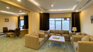 Imagine din galeria proprietății Al Maali Hotel Jazan în Jizan