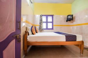 Gallery image of Hotel O K.s.lodge in Tribhuvanam