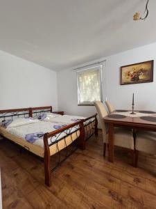 Katil atau katil-katil dalam bilik di Privat vila 303 +21 gambar