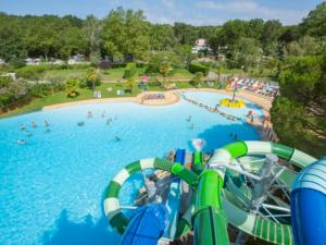 Πισίνα στο ή κοντά στο Camping Bidart