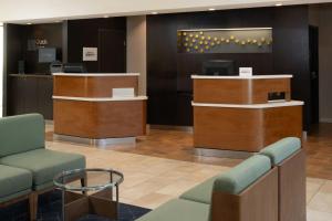 Vstupní hala nebo recepce v ubytování Courtyard by Marriott Vacaville + 32 fotografií