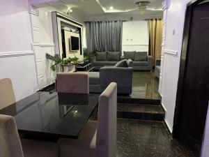 Billede fra billedgalleriet på Elite Retreat Apartment, Ewu Oliwo Sagamu i Sagamu + 11 billeder