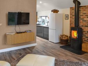 Et tv og/eller underholdning på Willow Cottage