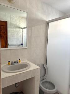 Phòng tắm tại Departamento Tortuga