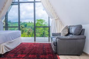 Foto dalla galleria di Sinharaja River Lodge a Nikawatawana