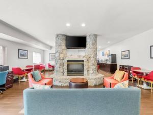 Χώρος καθιστικού στο Comfort Inn & Suites Bellevue - Omaha Offutt AFB