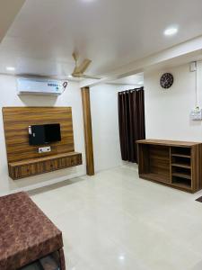 TV/trung tâm giải trí tại Bright Stay , Welcome Home, Away From Home