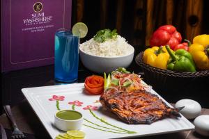 Φαγητό σε αυτό το ξενοδοχείο ή κάπου εκεί κοντά