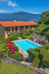 Swimmingpoolen hos eller tæt på Residenz La Fonte