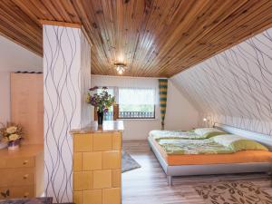 Ένα ή περισσότερα κρεβάτια σε δωμάτιο στο Sunny Terrace & Quiet Stay